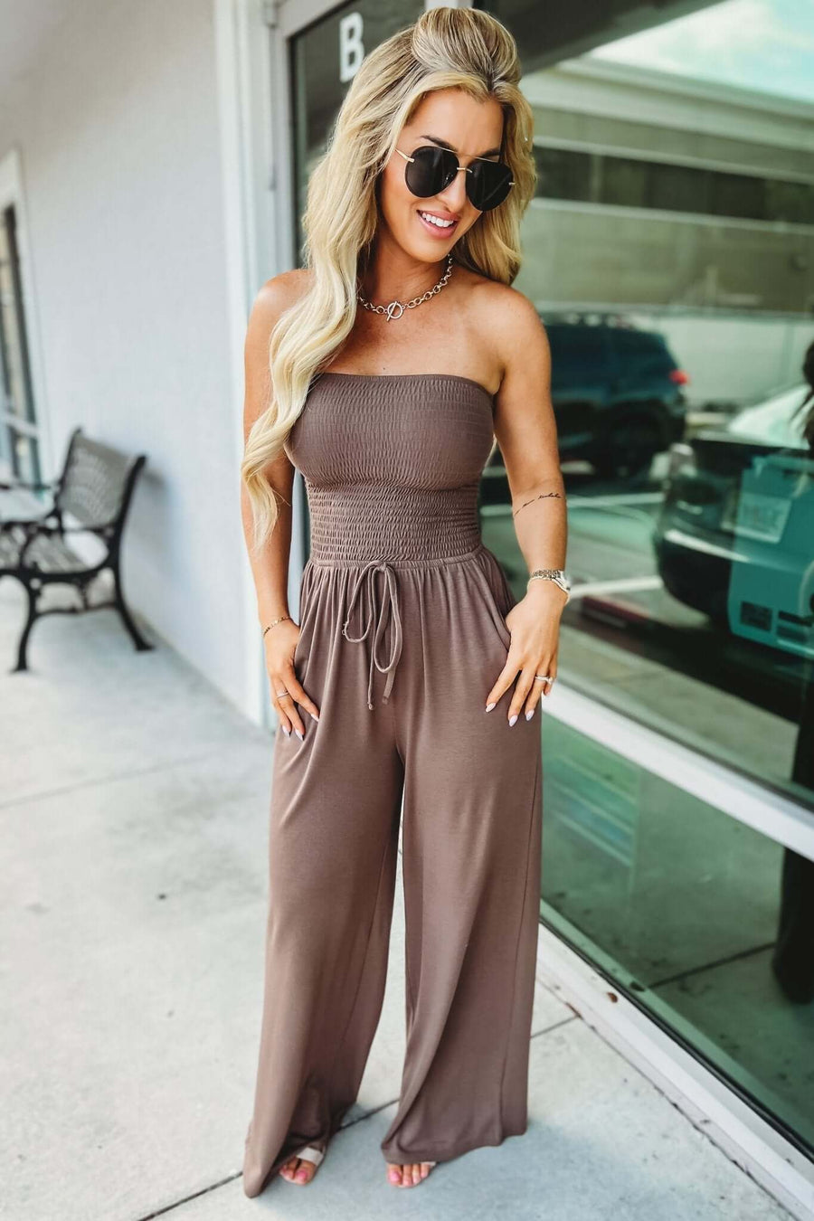 IRMGARD: Jumpsuit ohne Schultern