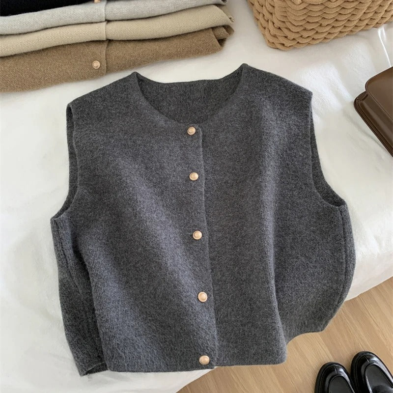 ModeGeist | Eleganter Ärmelloser Strickcardigan