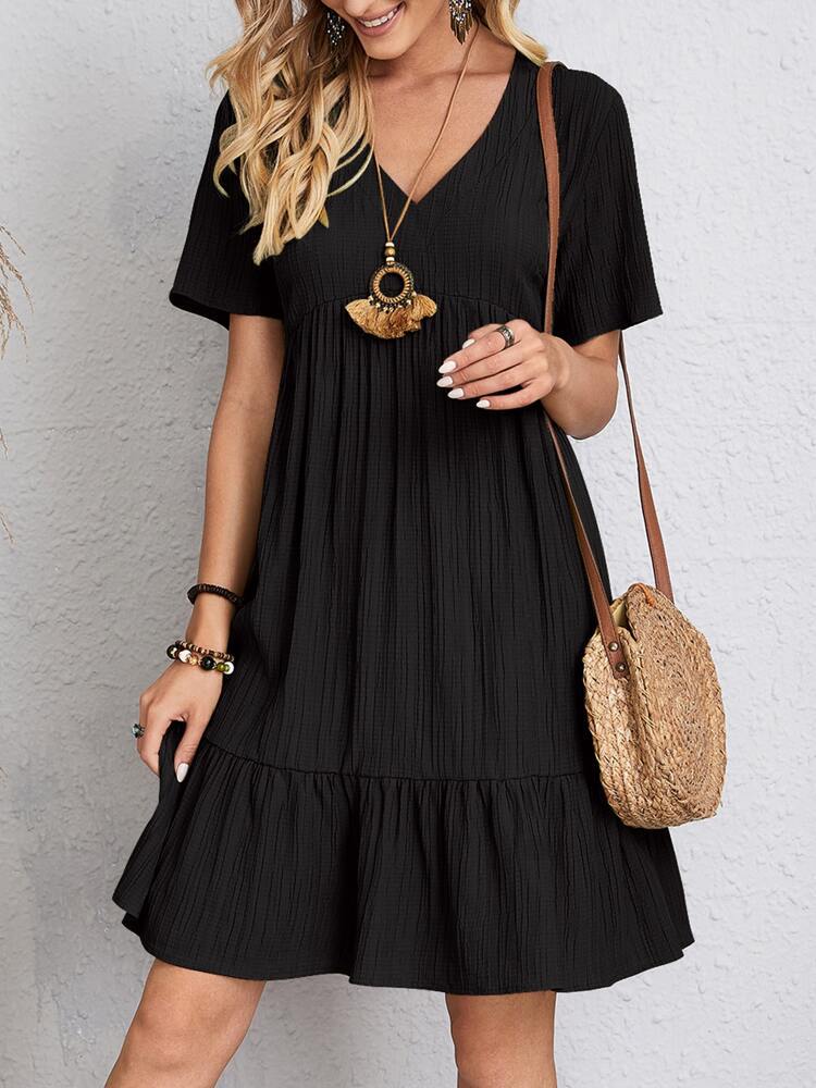 MODEGEIST Damen Kleid Kaschierend Schmeichelhafte Passform Mehrschichtig