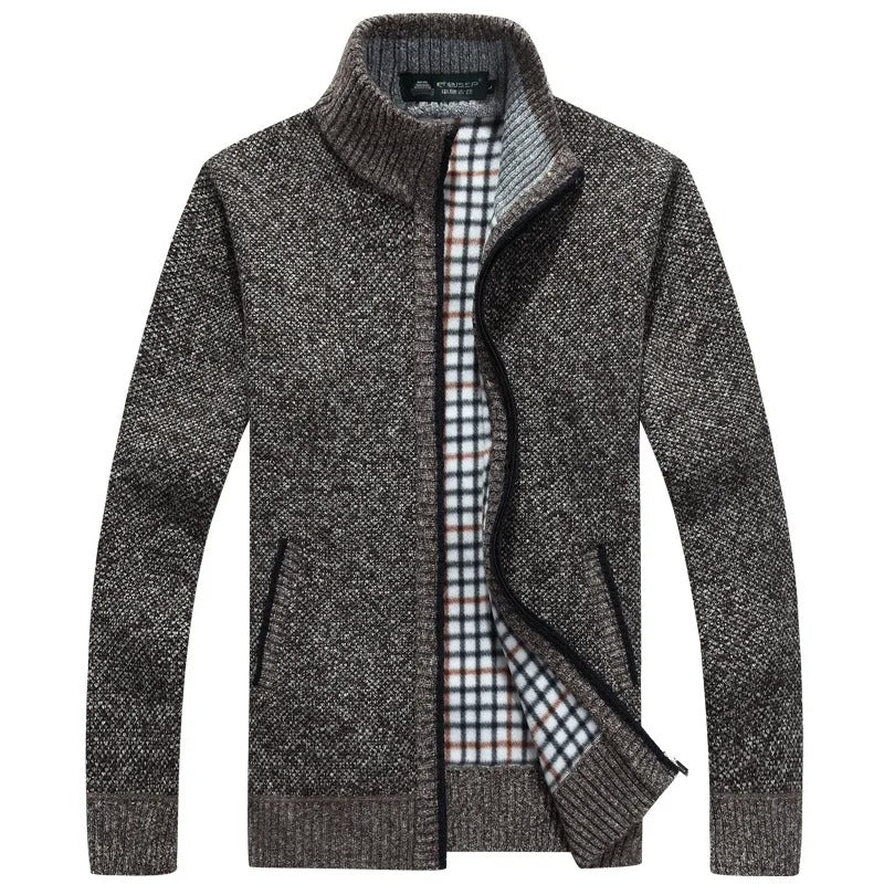 ModeGeist | Strickjacke mit Karofutter Wollmischung Warm und Stilvoll