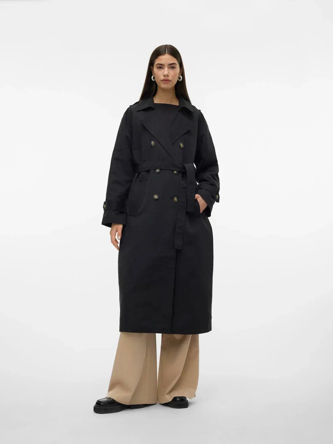 ModeGeist | Trenchcoat Stilvoll und Funktional Ideal für Windige Tage