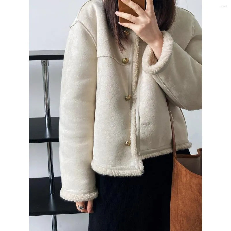 ModeGeist | Weiche Jacke aus Lammwolle