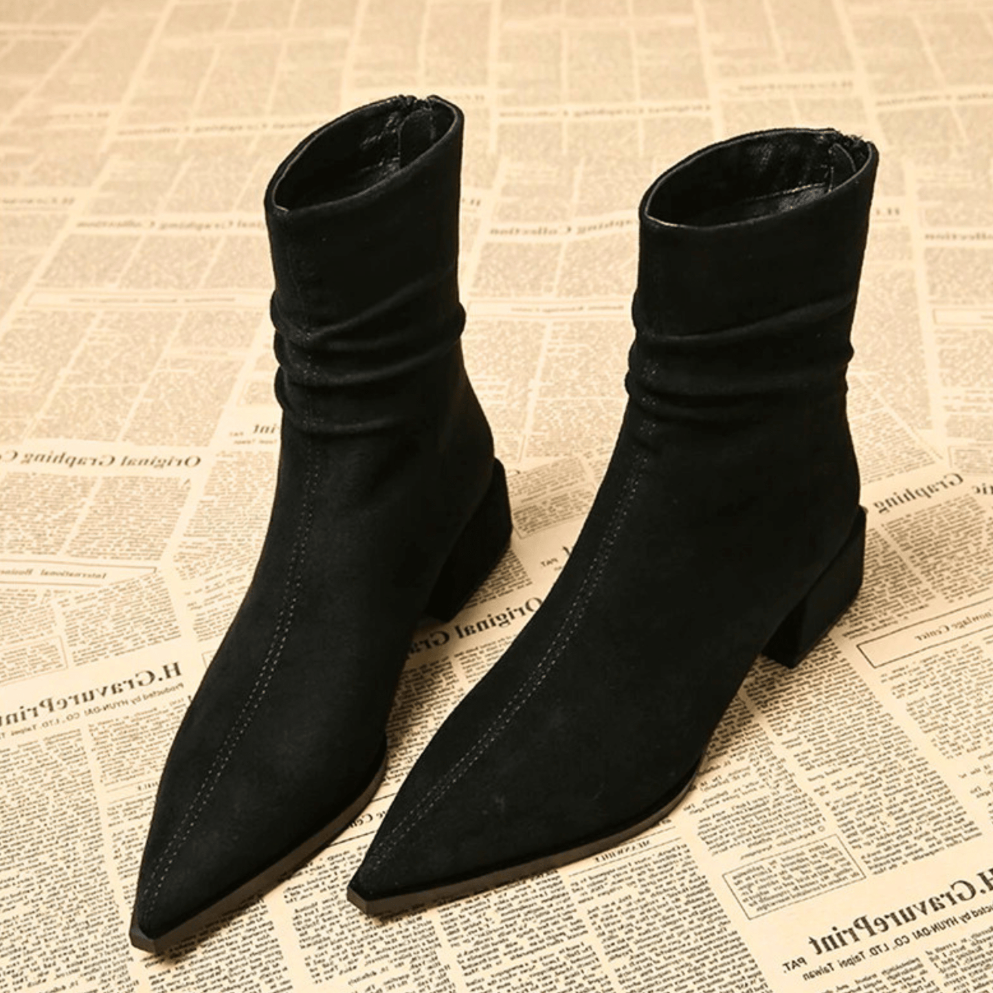 MODEGEIST Damen Ankle Boots Blockabsatz Reißverschluss Schwarz