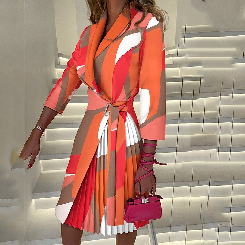Elegantes Blazerkleid mit elegantem Stehkragen